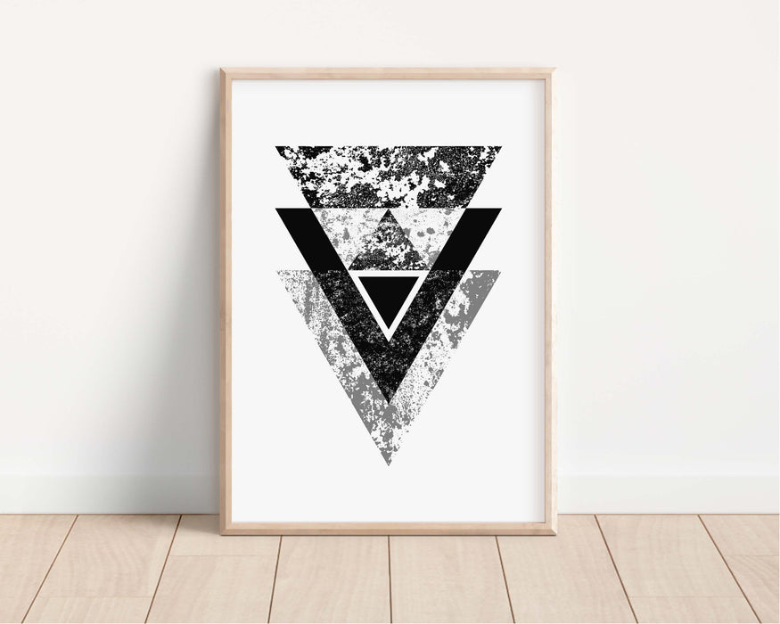 Greyscale Geometric Triangles